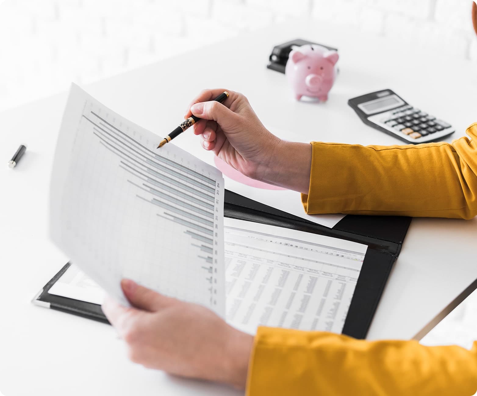 Factura rectificativa: cómo hacerla y cuándo + ejemplos